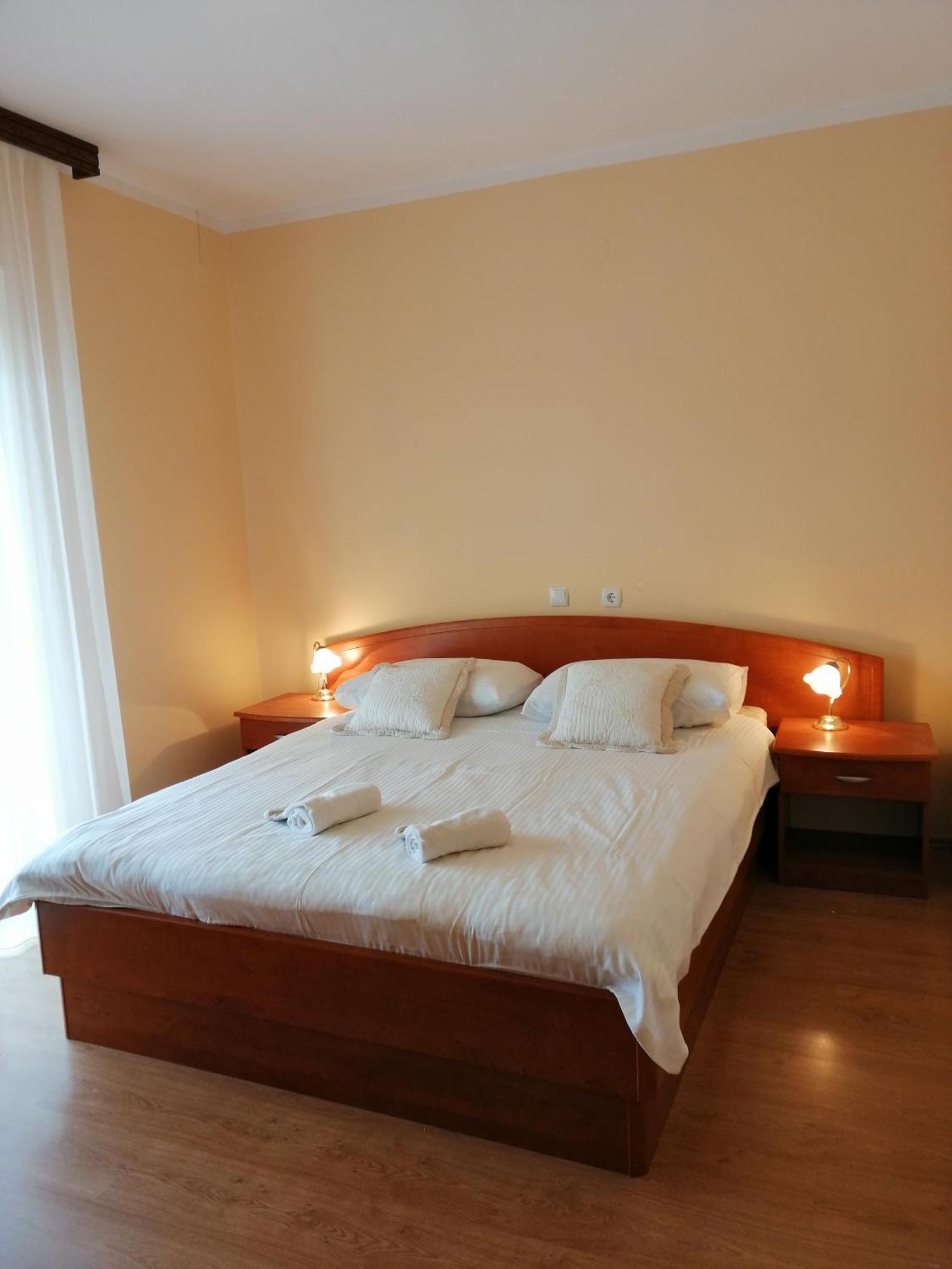 Appartement Tomulic Jasna I Miljenko à Supetarska Draga Extérieur photo